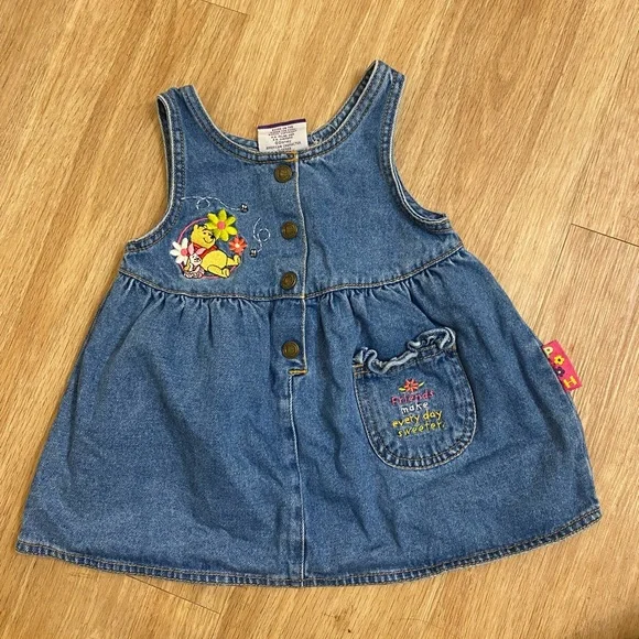 Vintage winnie Pooh logo overoll with Floral Design - Picture 1 of 4